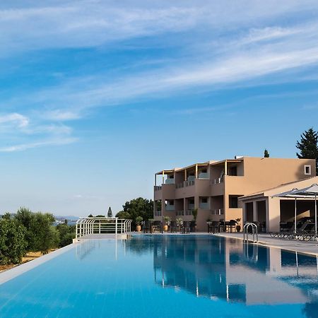 Phaedra Suites Lixouri Esterno foto